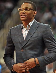 Russell Westbrook Gq Fashion, Russell Westbrook, Crazy Outfits, Dapper Style, 10 Pm, The Host