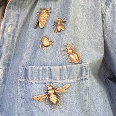 This brass bumble bee pin is handcrafted in the USA (Jersey City, New Jersey!)  Insect pins can be worn as a lapel pin or even on a jacket or a bag.  But my favorite way to wear bug pins is above a shirt chest pocket; it looks like it just flew out of your pocket!  These unisex brass bee pins make the perfect gift for the bug lover in your life.   Insect brooches also make great gifts for science teachers, gardeners, entomologists or entomology students -- any insect lover that can appreciate th Broach Aesthetic, Bug Themed Clothes, How To Wear Pins, Bug Lover Aesthetic, Entomologist Aesthetic, Pins On Jacket, Insect Clothes, Pins On Clothes, Cicada Jewelry