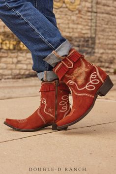 Fringe Ankle Boots, Double D Ranch, Spot Lights, Suede Fashion, Western Booties, Tan Heels, Cow Boy, The Ranch, Cowgirl Boots