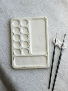 Ceramic Pallet Diy, Handmade Clay Paint Palette, Watercolor Pallete Ceramic, Diy Ceramic Paint Palette, Air Dry Clay Watercolor Palette, Ceramic Art Palette, Clay Painting Palette, Handmade Paint Palette, Ceramic Paint Pallettes