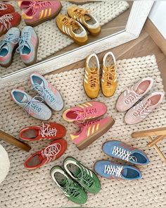 Campus Adidas, Preppy Shoes, Pretty Shoes Sneakers, Shoe Wishlist, Cute Nikes