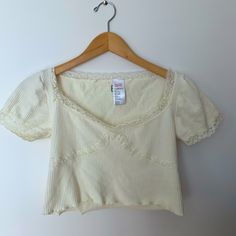 Size Medium/Large Lace Hem And Detailing Never Worn Closet Clothes, Lace Hem, Urban Outfitters Tops, Clothes Outfits, Baby Tee, Infant Tees, Urban Outfitters, Color White, Womens Tops