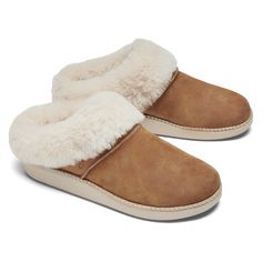 Full-grain leather Genuine double-face shearling Wool-blend footbed cover Anatomical contour built directly into the midsole Compression-molded EVA Non-marking ‘Wet Grip Rubber’ outsole Sawtooth-design lugs Flannel Shorts, Slippers Womens, Indoor Outdoor Slippers, Fall Flannel, European Shoes, Coffee Run, Shearling Slippers, Swim Pants, Outdoor Slippers