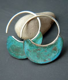 Turquoise Hoop Earrings, Handmade Copper, Bijoux Diy, Copper Jewelry, Handmade Artisan, Metal Jewelry, Artisan Jewelry, Jewelry Inspiration, Sterling Silver Earrings