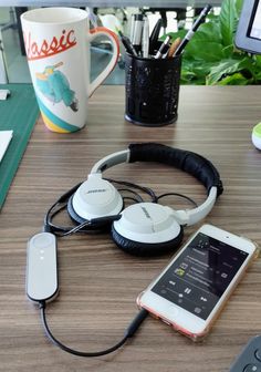 Chi-Fi, Ipod touch, OFC Mp3 Players, Music Players, Audiophile, Everyday Carry, Ipod Touch, Ipod, Cable, Desk