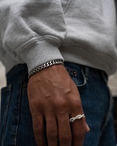 Looking for a unique bracelet that you can wear 24/7? The cuban bracelet is the perfect fit. Our unique take on this classic design turns heads and will upgrade any fit. Mens Gold Bracelet, Cuban Bracelet, Ring Bracelet Chain, Mens Gold Bracelets, Unique Bracelets, Mens Gold, Jewelry For Men, Chain Ring, Chain Styles