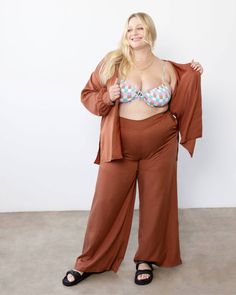 The Adele wide leg pants in gorgeous chocolate hues are the perfect way to elevate your everyday look! Pair with the matching shirt and crop top for a classic, elegant outfit that will have everyone asking where you got it. Plus, size 5 fits 20/22 - what more could you want? This plus size pant is ready for anything, from casual outfits to going out ensembles Dani Marie Adele Tencel Pant | Chocolate | Pants | Materials & Care Instructions: ['90% Lyocell, 10% Spandex', 'Machine wash cold', 'Made Tencel Pants, Special Style, Plus Size Pants, Elegant Outfit, Plus Size Dress, Adele, Everyday Look, Leg Pants, The Knee