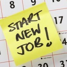 a yellow sticker that says start new job next to a calendar with the words'start new job'written on it