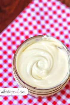 Diy Wrinkle Cream Anti Aging, Frankincense Anti Aging, Face Cream Diy, Face Creams, Aging Face, Anti Aging Face Cream, Frankincense Essential Oil, Aging Cream, Homemade Face