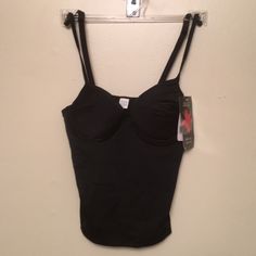 Lily Black Camisole Size 32a Underwire Bra. New With Tags. 95% Polyester, 5% Spandex Fitted Camisole With Built-in Bra, Fitted Cami Tank Top With Built-in Bra, Elastane Camisole With Built-in Bra For Night Out, Black Tank Crop Top With Built-in Bra, Fitted Black Tank Top With Built-in Bra, Fitted Spaghetti Strap Tank Top With Removable Bra Pads, Black Stretch Camisole With Built-in Bra, Fitted Elastane Camisole With Built-in Bra, Elastane Tank Top For Night Out