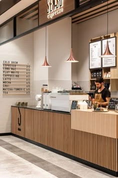 there is a coffee shop that has many items on the counter