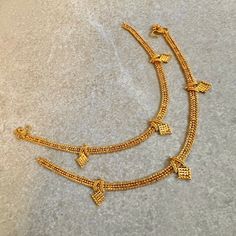 Stunning Anklet Adjustable with chain Pakistani Style, Christmas Deals, Bright Gold, Anklet Jewelry, Body Jewellery, Body Jewelry, Anklets, Beauty Book, Accessory Gift