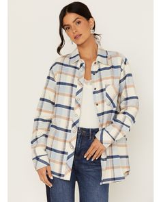 Idyllwind Women's Plaid Print Rendon Flannel Shirt, Blue Country Tops, Flannel Tops, Plaid Flannel Shirt, Denim Outfit, New Wardrobe, Womens Plaid, Denim Top