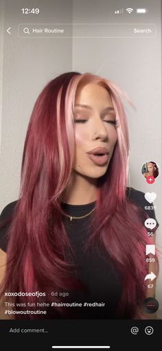 Burgundy Hair With Highlights, Pink Hair Streaks, Red Hair With Blonde Highlights, Wine Red Hair, Dip Dye Hair, Hair Color Underneath, Creative Hair Color, Brown Hair Inspo