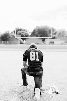 Senior Guy Sports Pictures, Sports Senior Pictures Football, Football Pics Ideas, Senior Pics On Football Field, Senior Picture Football Ideas, Senior Photoshoot Ideas For Guys Football, Senior Pictures Weight Room, Football Sr Pictures