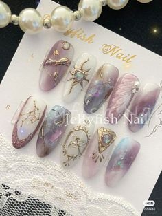 tırnak nail art #nails #nailart  #tırnak#keşfet  #tırnaksüsleme #fashion #instagram #aesthetic #wallpaper Japanese Ice Muscle Nails, Asia Nails Art Designs, Moon Stone Nails, Japanese Wedding Nails, Luna Moth Nail Art, Royalcore Nails, Pearl Nail Art Designs, Fantasy Wedding Nails, Ethereal Nail Art