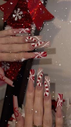 Y2k Christmas Nails Acrylic, Christmas Y2k Nails, Candy Cain Nails, Candy Cane Nails Acrylic, Y2k Christmas Nails, Christmas Baddie Nails, Extra Christmas Nails, Christmas Nail Sets, Hello Kitty Christmas Nails