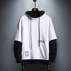 Techwear Hoodie, Loose Streetwear, Hoodies Streetwear, Layered Hoodie, Streetwear Mens, Streetwear Casual, Style Hoodie, Pullover Hoodies