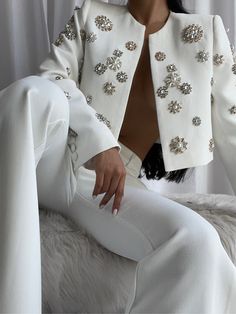 JANNE Blazer & Pants Set – ZCRAVE Beaded Suit For Women, White Top Design For Women, White Beaded Party Top, Size Chart Design, Blazer Pants Set, Intricate Beading, Designer Jacket, Beaded Jacket, Embellished Jacket