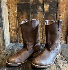 Redwing Brown Roper Boots 592, Made in USA Size - UK 8 Size - USA 9EE Eur - 42 Sole Length - 12 Inch We lovingly hand pick every vintage item for its age, uniqueness, coolness and style.  hope you like our finds. All of our items are vintage and may show signs of previous wear. Any significant wear, damage or marks will be photographed however we love a bit sunfade and a vintage repair, they just add character for us. We have a store in Brighton and you can also follow us on Instagram to keep up Roper Boots, Mens Shoes Boots, Red Wings, Brighton, Boots Men, Made In Usa, Shoes Mens, Men's Shoes, Shoe Boots