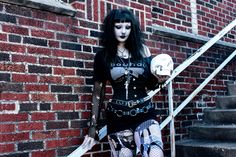 Trad Goth Art, Thick Goth Outfits, Thick Goth, Trad Goth Outfits, Dark Gothic Fashion, Goth Outfit Inspo, Goth Stuff, Goth Outfit Ideas