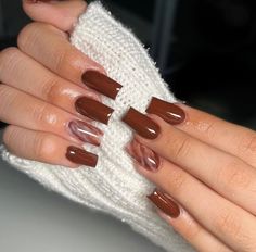 "Hot Cocoa" (Inspo Nails) *Gorgeous Brown Nails with Marble Cocoa Detail *You will receive a set of 10 nails, nail file, nail glue, wooden cuticle pusher, alcohol wipe, and detailed instructions on how to apply and remove your nail set *Please order a sizing Kit first if you do not know which size nail set to order TikTok: @Pressedbystepht Instagram: @Pressed_by_Steph_T www.Pressedbystepht.com Brown Nails With Accent Nail, Fall Nails Marble, Marble Nails Almond, Brown Nails Fall, Brown And White Marble, White Marble Nails, Beige Nails Design, Nails Marble, Brown Acrylic Nails