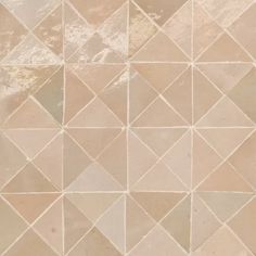 an image of a tile pattern that looks like it is made out of different shapes and sizes