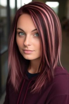 Brunette With Blonde And Red Highlights, Dark Hair With Blonde Highlights, Dark Hair With Blonde, Medium Red Hair, Blonde Highlights Ideas, Bold Highlights, Highlights Red, Red Hair With Blonde Highlights, Hair With Blonde Highlights