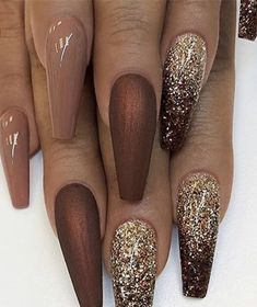 New Year's Eve Nails Acrylic, New Years Nails Acrylic, November Nails Colors, Long Nails Coffin, New Year's Eve Nails, Dinner Fashion, Toes And Nails, Nail Bling