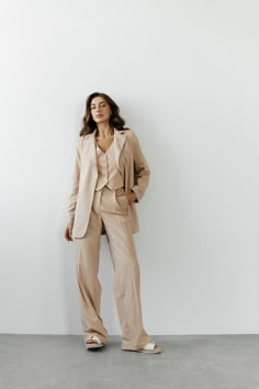 Beige Linen 3-piece Matching Suit With Straight Jacket, Vest and Palazzo Pants. Summer Formal Pants Suit. Women's Suit With Vest and Blazer. - Etsy Masc Wedding Outfit Guest, Beige Suits Women, Gender Neutral Wedding Outfit, Women’s Suits, Shakespeare Costumes, Boho Suit, 3 Piece Suit Women, Wedding Suit Women, Suit With Vest