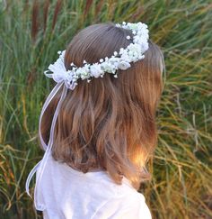 "This is a faux flower wreathmade with white babies breath and white roses that can be used for a bridal hair piece, or a flower girl halo, or just for fun! This wreath can be made to other sizes, please see the drop down menu. Matching wedding flowers are also available, so please ask us about a full wedding flower package including bridesmaid bouquets, boutonnieres, corsages and hair wreaths. Your order will be packaged securely, insured and trackable. Once your order ships you will receive th Flower Girl Wreaths, Communion Headpiece, Holly Flower, Flower Girl Halo, Girls Halo, Holly Wedding, Fresh Wedding Flowers, White Flower Crown, Wedding Flower Design