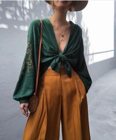 Detail Couture, Mode Hippie, Estilo Hippie, Mode Boho, Bohol, Hippie Outfits, Looks Chic