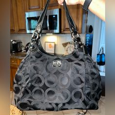 Great Condition Black Hobo Bag With Silver-tone Hardware For Evening, Coach Black Bag With Detachable Handle, Formal Black Hobo Bag With Silver-tone Hardware, Black Hobo Bag With Silver-tone Hardware And Double Handle, Black Hobo Bag With Gunmetal Hardware, Black Coach Shoulder Bag With Detachable Handle, Coach Black Shoulder Bag With Removable Pouch, Black Hobo Bag With Silver-tone Hardware For Everyday, Black Hobo Bag With Double Handle