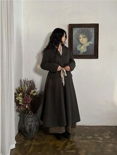 Composition : 100% washed linenColor : Vintage BrownCountry of Origin : KOREA Vintage Linen Outerwear For Fall, Winter Linen Solid Color Outerwear, Winter Linen Outerwear In Solid Color, Winter Solid Linen Outerwear, Solid Linen Winter Outerwear, Modern Victorian Outfits, Vintage Womens Fashion, 26 Aesthetic, Anastasia Costume