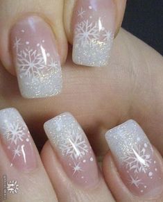 Snowflake Nail Design, Manicure Designs, Short French, Snowflake Nail Art, Pinup Art, Pretty Nail Designs, Christmas Nail Art Designs, Really Cute Nails