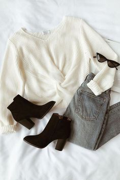 Fashion Sweaters, Mode Inspiration, Winter Fashion Outfits, Sweater Fashion, Outfits Casuales, Cute Casual Outfits, Look Fashion, Fashion Inspo Outfits, Trendy Outfits