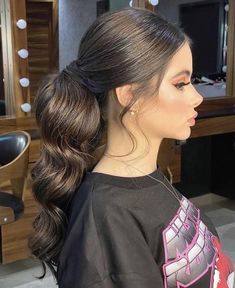 Hair Down Curls, Body Wave Ponytail, Ponytail Wedding, Wedding Ponytail Hairstyles, Wave Ponytail, Wavy Ponytail, Bubble Ponytail, Ponytail Hairstyle