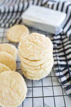 If you’re a fan of cheesecake or cookies, you’re going to OBSESS over cheesecake cookies. Cheesecake cookies are every bit as creamy as you would hope with the perfect iconic cheesecake flavoring. They stand well on their own, but are also delightful topped with fruit. Really, you cannot go wrong with this cheesecake cookie recipe. | how to make cheesecake cookies | homemade cheesecake cookies | cheesecake cookies recipes | best cheesecake cookies | cheesecake cookies easy | best cookie recipes