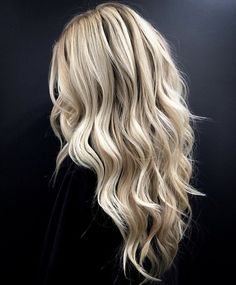 Perfect blonde hair. Foto Tips, Long Layered Hair, Everyday Hairstyles, Long Hair Cuts, Great Hair