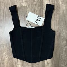 Cropped Nwt Size Small Crop Tops Outfits, Crop Tops Aesthetic, Crop Tops Ideas, Zara Clothing, Outfits Crop Top, Zara Clothes, Blusas Crop Top, Baggy Jeans For Women, Crop Top Aesthetic