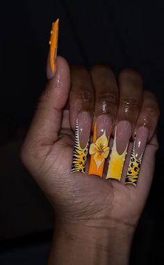 Orange Nails Birthday, Yellow Freestyle Nails, Orange Freestyle Nails, Blue And Orange Nail Ideas, Yellow And Orange Nails Design, Acrylic Nails Nude, Colored Acrylic Nails