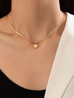 Yellow Gold Fashionable Collar  Zinc Alloy   Embellished   Fashion Jewelry Gold Heart Chain Necklace, Neck Chain Designs For Women, Womens Gold Necklaces, Necklace For Women Gold, Women Gold Chain, Gold Chains For Women Design, Gold Pendant Designs, Gold Chain Women, Chain Designs Gold