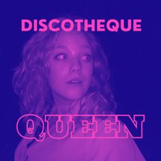 a woman with long blonde hair standing in front of a blue and pink background that says discothequee queen