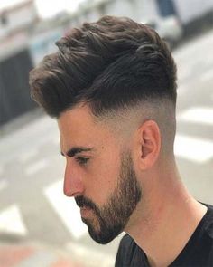 Medium Fade Haircut, Comb Over Fade Haircut, Combover Hairstyles, Types Of Fade Haircut, Side Fade, Mid Fade Haircut, Undercut Hair, Comb Over Fade, Comb Over Haircut