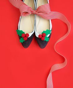 Christmas Costumes Diy, Figgy Pudding, Diy Costumes Women, Shoes Ads, Holiday Shoes, Mason Jar Crafts Diy