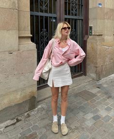 Dinner Outfit Inspo Summer, Amsterdam Summer Outfits, Japan Summer Fashion, Casual Dinner Outfit Summer, Nashville Outfits, White Skirt