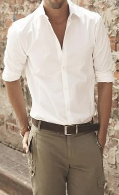 Simple summer look. Ya'll know : I LOVE THE WHITE SHIRT! Can't imagine life without it!... ...... .................... #men #trends #lifestyle www.morseandnobel.com Mens Fashion Inspiration, Fashion Night