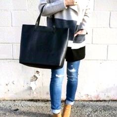 100% Leather Madewell For Jcrew Tote. Gently Used With A Small, Barely Noticeable Nic Circled In The Picture. Madewell Tote, Madewell Transport Tote, Madewell Bags, Black Leather Tote Bag, Black Leather Tote, Leather Clutch, Leather Tote Bag, Womens Tote Bags, Leather Backpack