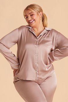 Our fan-favorite Jonny PJs are now available in silky satin with long sleeves and cozy pants. Available in Emerald. Our fan-favorite Jonny PJs are now available in silky satin with long sleeves and cozy pants. | Emerald Getting Ready Satin Size XS | Birdy Grey Jonny Long Sleeves and Pants PJ Set Bridal Shower Treats, Mauve Taupe, Pants Satin, Wedding Roles, Satin Pj Set, Cozy Pants, Birdy Grey, Matte Satin, Sleepwear & Loungewear