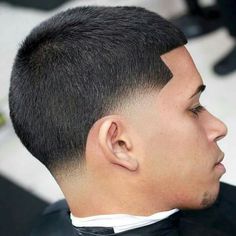 Temp Fade Haircut, Blowout Haircut, Low Taper Fade Haircut, Caesar Haircut, Low Taper Fade, Trendy We Fryzurach, Low Fade Haircut, Taper Fade Haircut, Tapered Haircut